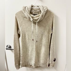 Roots sweater size S